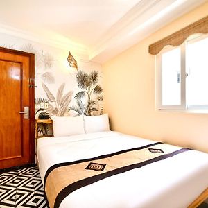 Superior Double Window Room